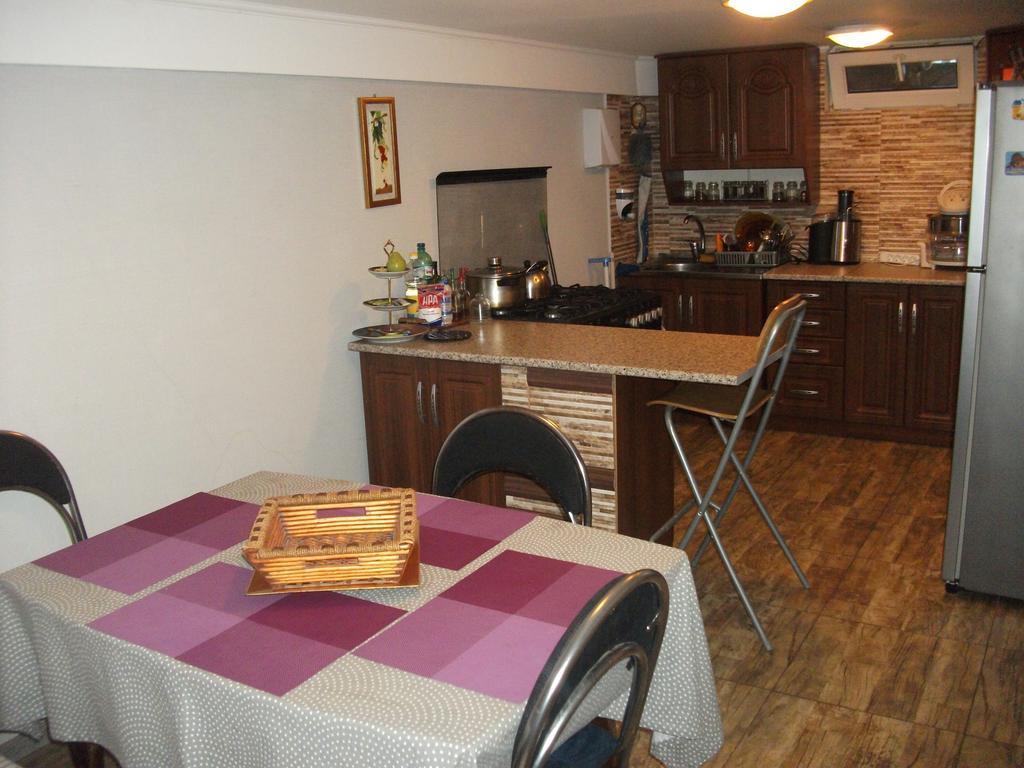 Lea Guest House Tbilisi Exterior foto