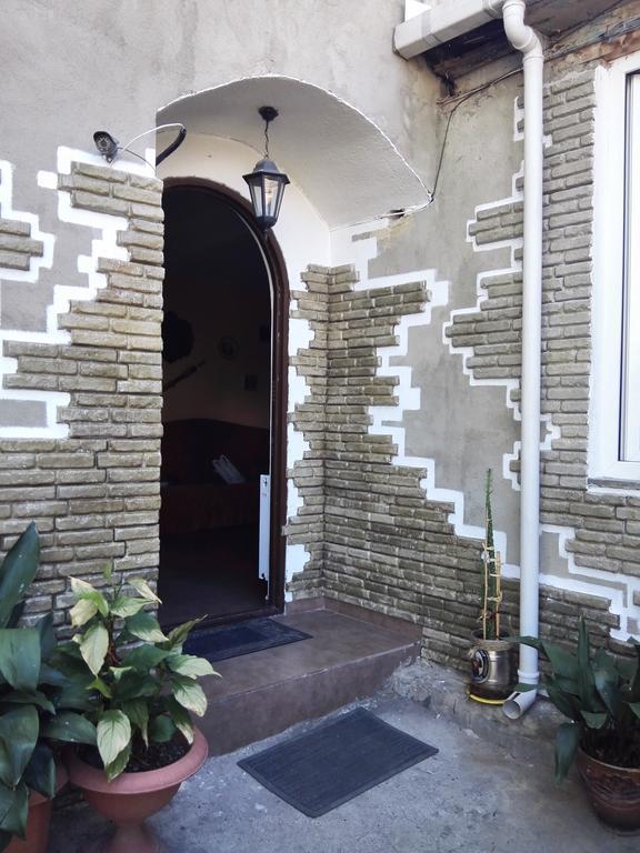 Lea Guest House Tbilisi Exterior foto